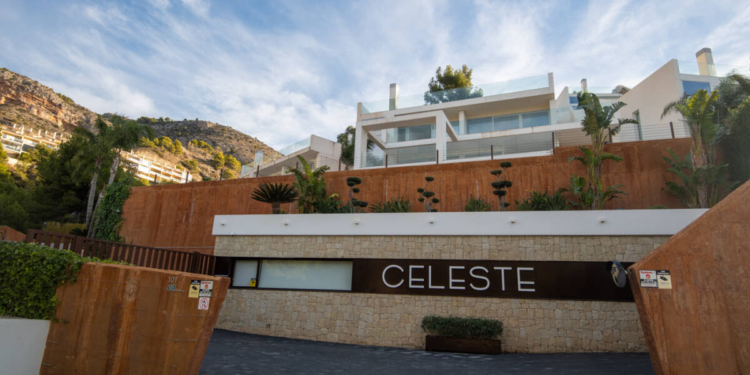 Subhastats dos xalets de luxe a Altea vinculats a l’operació contra la mafia russa