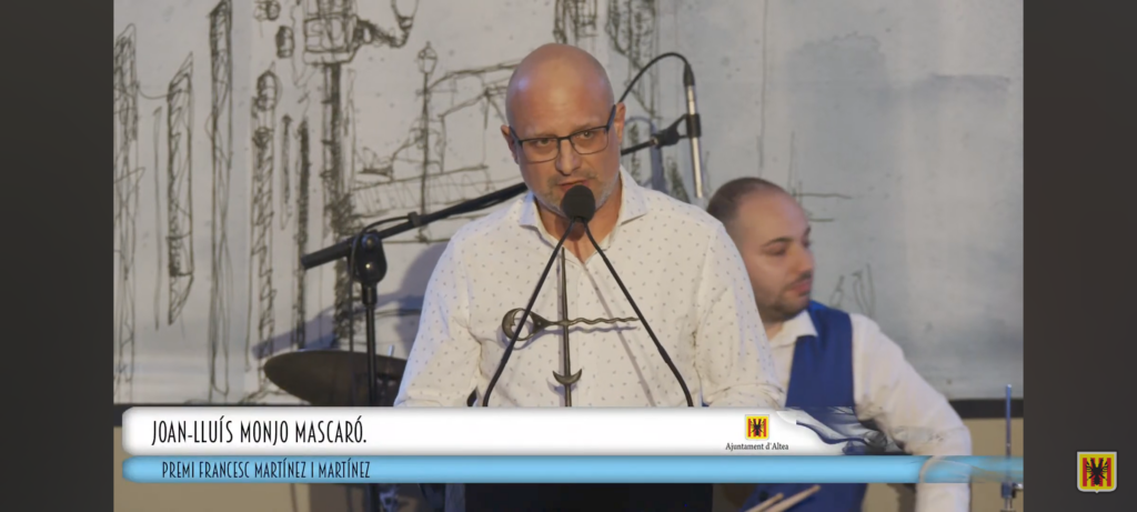 Joan-lluís Monjo Mascaró guanya el Premi Francesc Martínez i Martínez amb la seua obra als Premis Altea Joan-lluís Monjo Mascaró guanya el Premi Francesc Martínez i Martínez amb la seua obra als Premis Altea