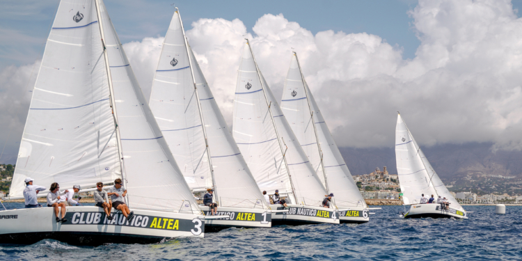Altea guanya la segona prova de l’Autonòmic de Creuers Monotip