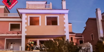 Extingit un incendi en una vivenda d’Alfàs del Pi sense danys personals