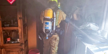 Extingeixen un incendi en una casa rural d’Altea la Vella