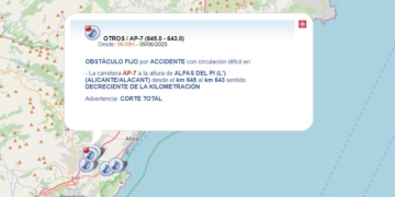 Col·lapse en l’accident en l’AP7 entre dos camions obliga a pasar el trafic per la nacional