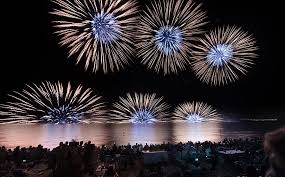 Francis Montesinos i Miquel Nadal, autors del cartell i pregó del Castell de l’Olla 2025