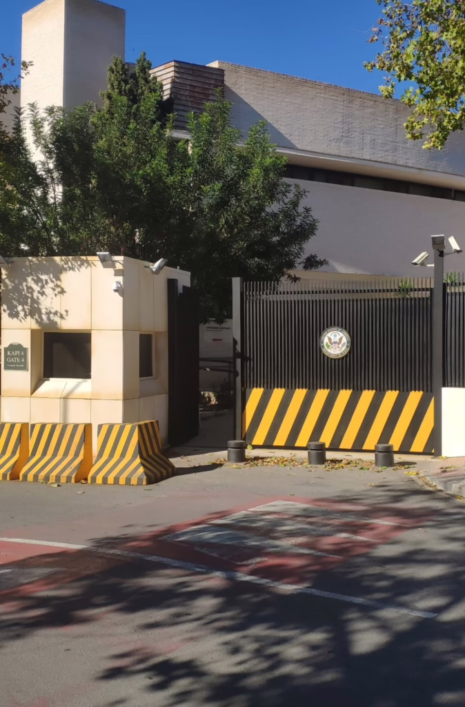 Altea es converteix en escenari del rodatge de la pel·lícula internacional F.A.S.T. Altea es converteix en escenari del rodatge de la pel·lícula internacional F.A.S.T.