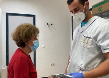 Sanitat recomana l’ús de mascaretes en instal·lacions sanitàries com a mesura preventiva