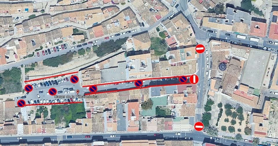 Prohibit estacionar al carrer de la Filharmònica a partir de dijous a la nit