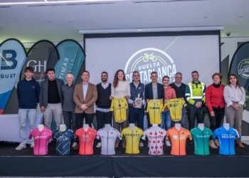 Arranca la II Volta Ciclista CostaBlanca amb el millor ciclisme juvenil