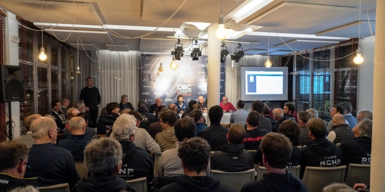 Dures condicions per a la primera prova de les 200 milles a2 Dures condicions per a la primera prova de les 200 milles a2