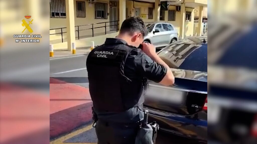 La Guàrdia Civil deté a Altea a un home reclamat internacionalment que utilitzava documentació falsa