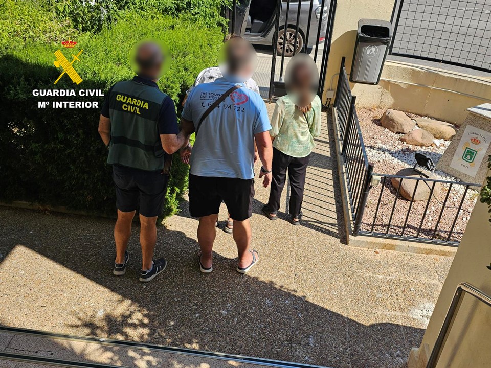 Desarticulat un grup criminal que va aïllar i manipular una anciana per a apoderar-se del seu patrimoni