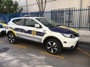Detingut a Altea després d’un intent de robatori en un vehicle i una agressió